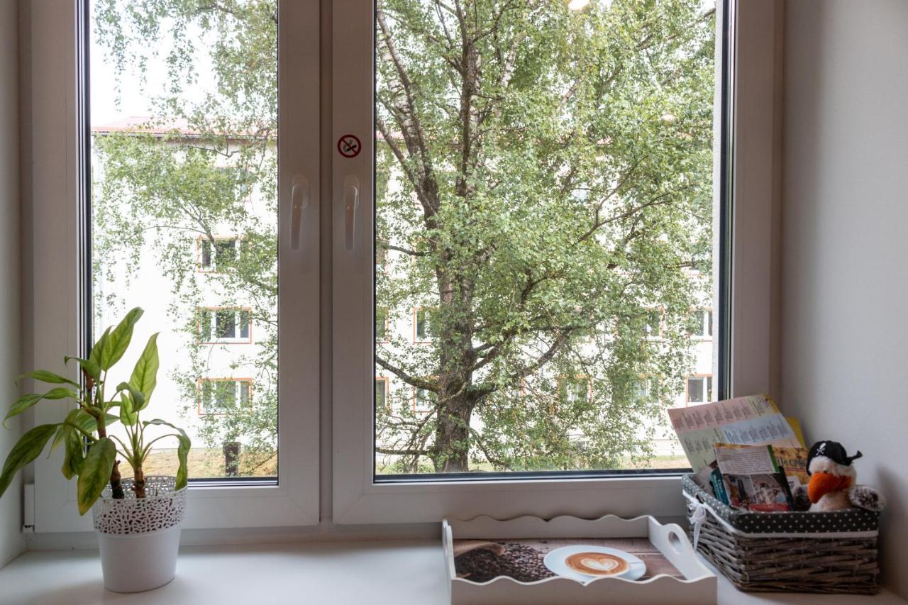 Tiigi Str Flats Beside Old Town, Parking Tartu Home Exterior photo
